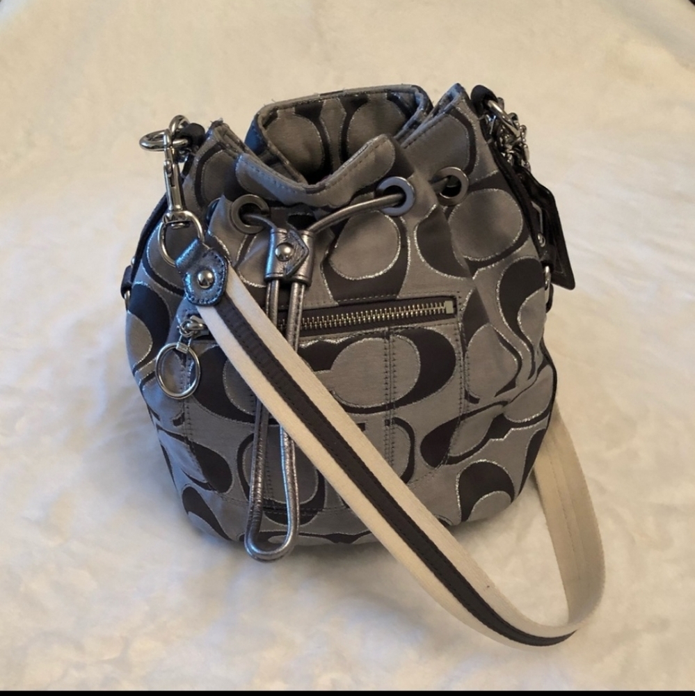 Coach purse 👛